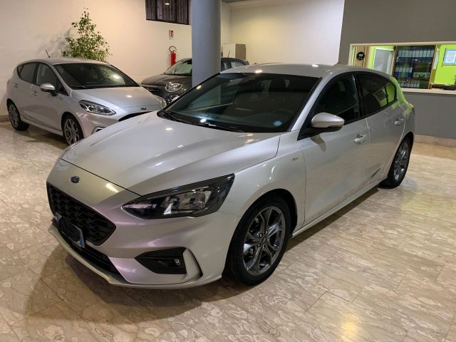 Ford Focus 1.0 EcoBoost 125 CV automatico 5p. ST