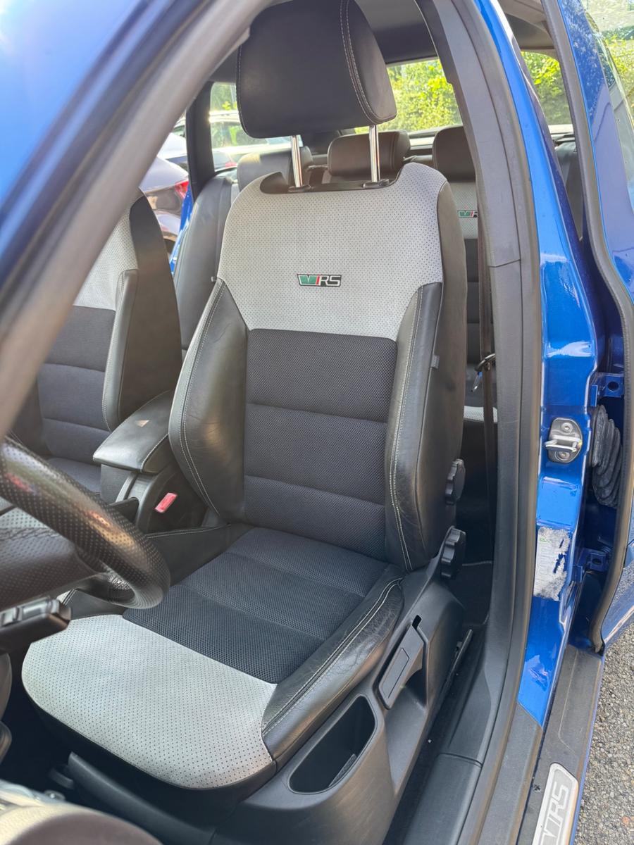 SKODA OCTAVIA - RS - 200 CV - BVM - CARNET ENTRETIEN