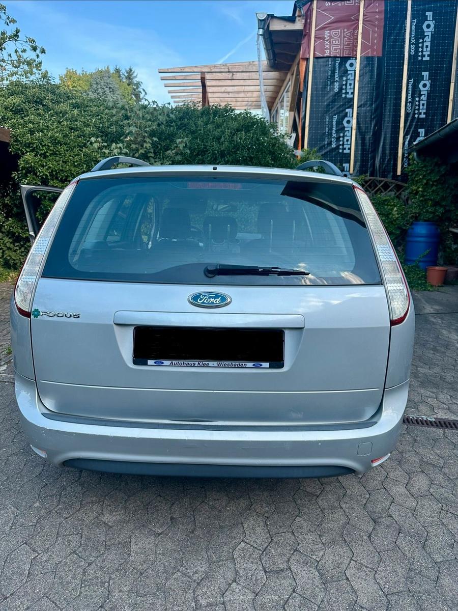 Ford Focus 2008 — photo 11