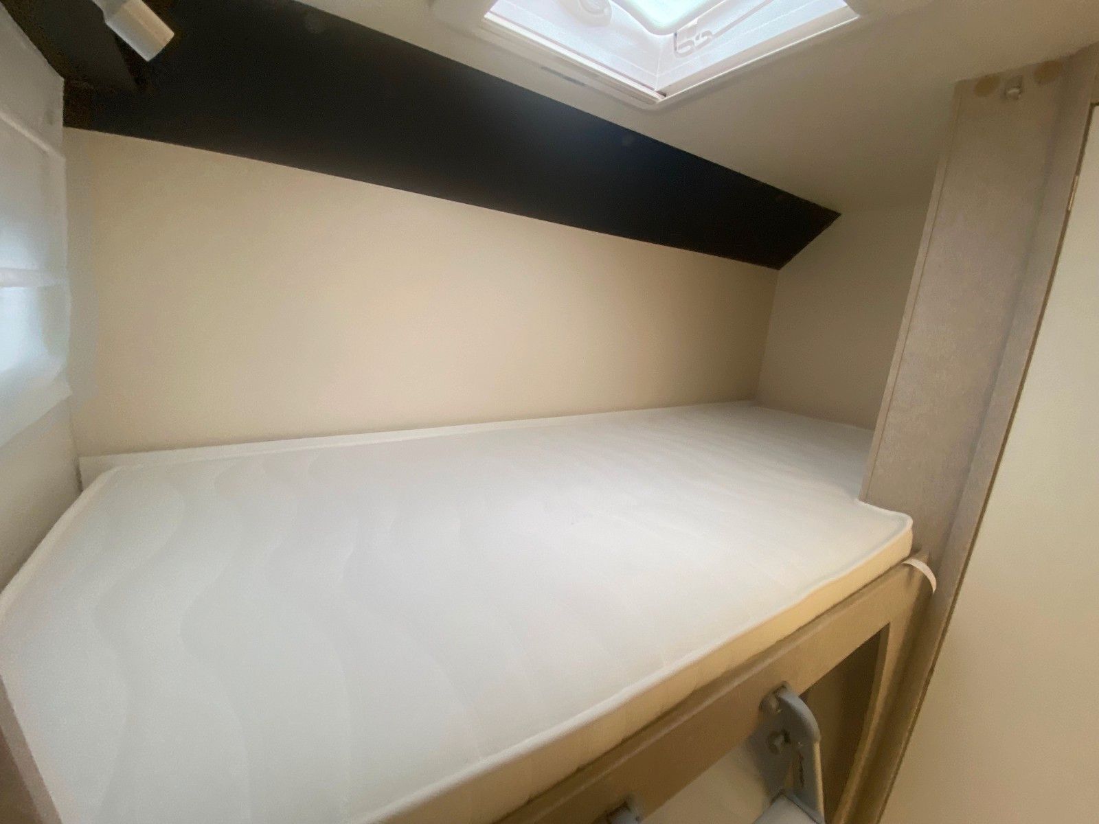 Fahrzeugabbildung Forster A 699 VB *MJ26*165PS*Automatik*RFK*Silver*Alu*