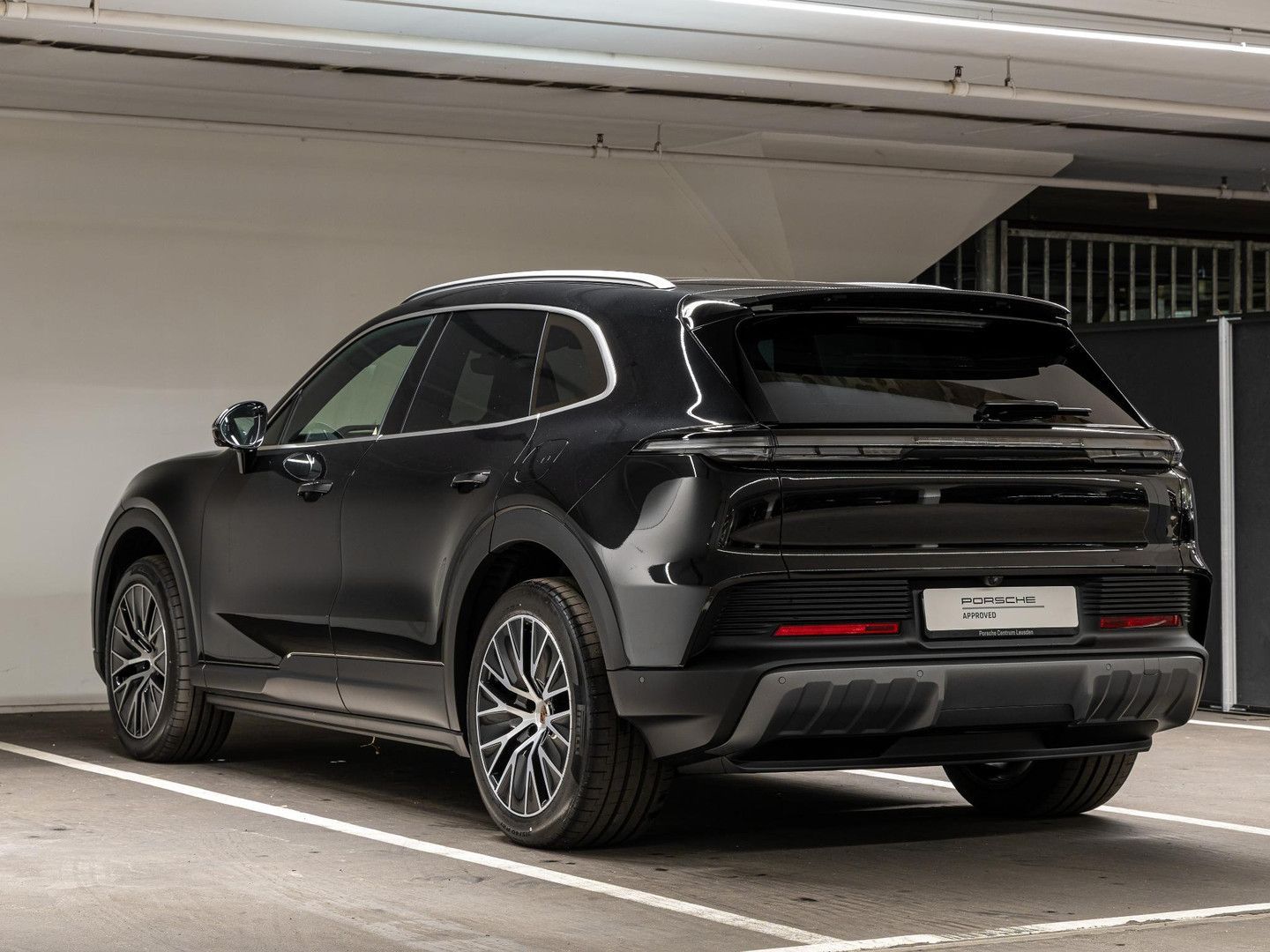Porsche Cayenne Electric imagem 3