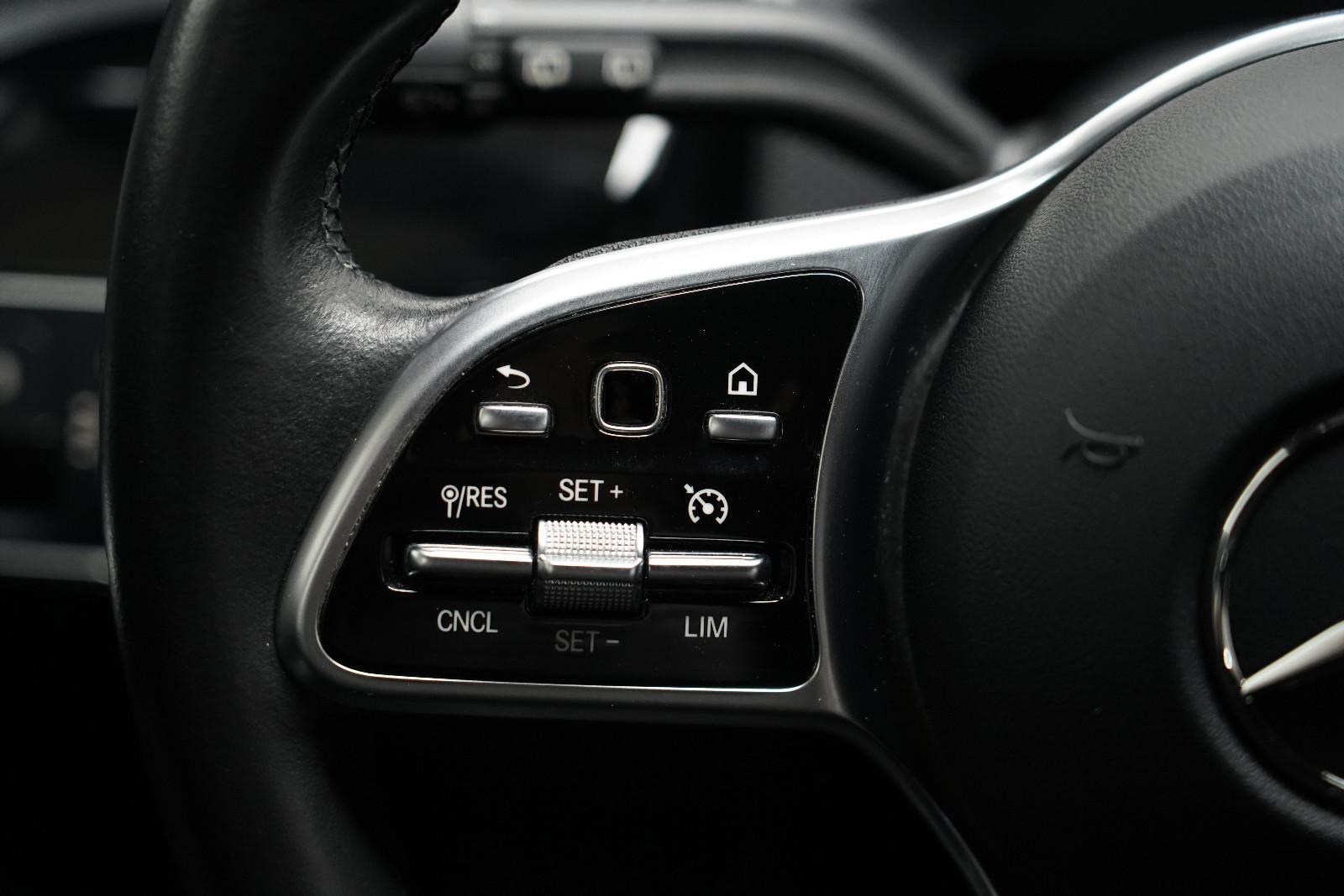 Mercedes-Benz A-Class Progressive Widescreen Kamera MBUX DAB, миниатюра 28
