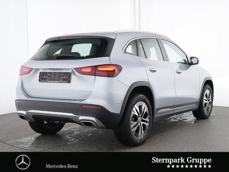 Mercedes-Benz GLA 200 Progressive/Navi/Autom./Klima/LED