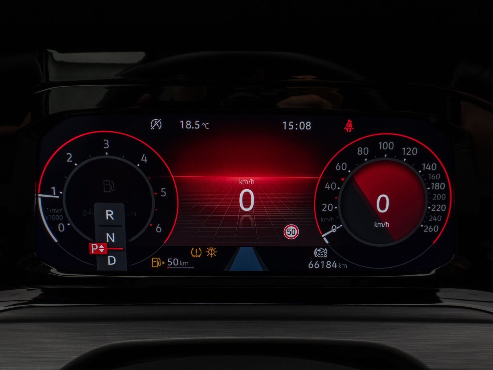 Fahrzeugabbildung Volkswagen Golf VIII Variant Style Kamera Massage AHK ACC