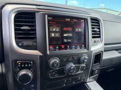 Fahrzeugabbildung Dodge RAM 1500 CrewCab SLT Night Navi SHZ LPG U.-Frei