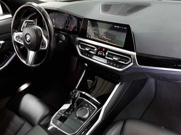 BMW 318 - 9