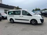 Fiat FIAT Scudo 2.0 MJT/130 PC Panorama Executive 8/9 - Fiat Scudo: Executive Panorama