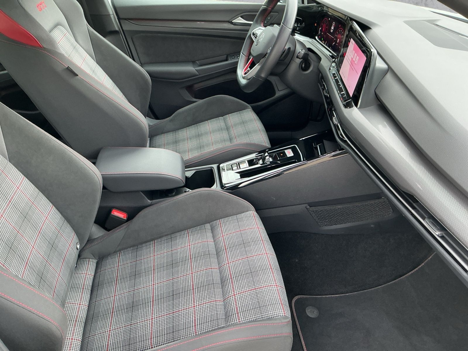 Volkswagen Golf - Bild 13