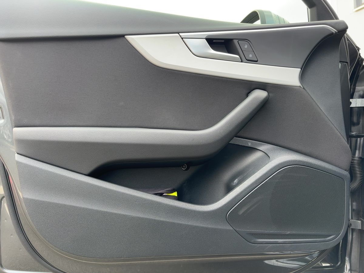 Audi A4 - Bild 14