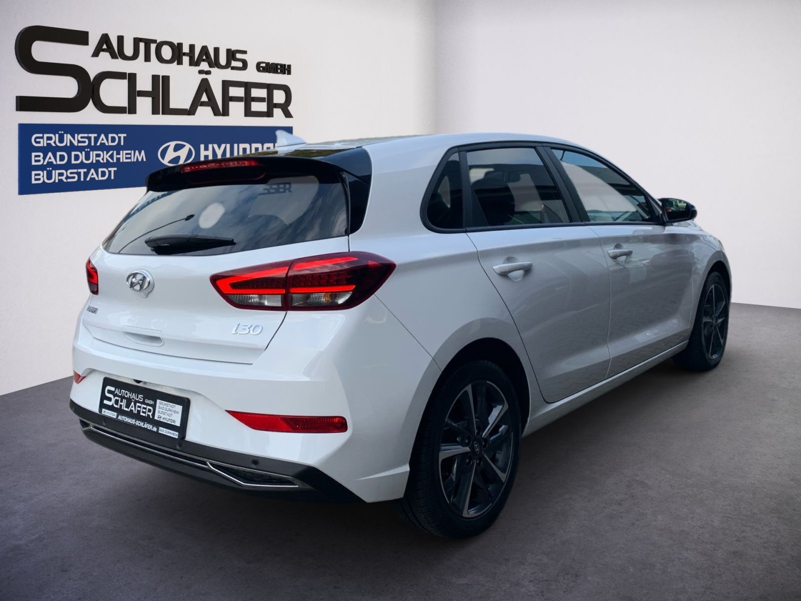 Fahrzeugabbildung Hyundai i30 1.0 T-GDI Connect & Go Navi LED