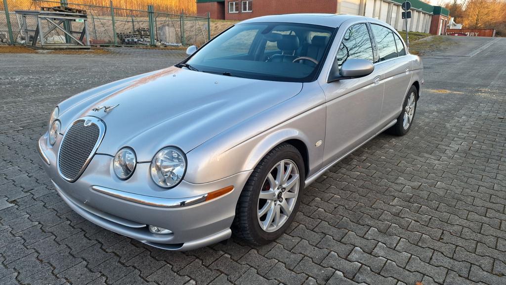 Jaguar S-Type