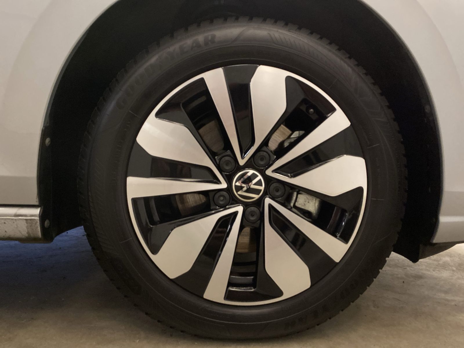 Volkswagen Golf VIII 2.0 TDI Goal IQ.LIGHT ACC DSG RFK SHZ foto 4