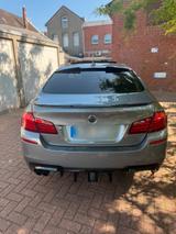 BMW, F10 528i für Export - BMW 528: F10 528i