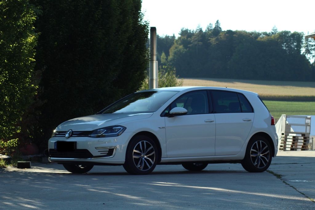 Image of Volkswagen Golf