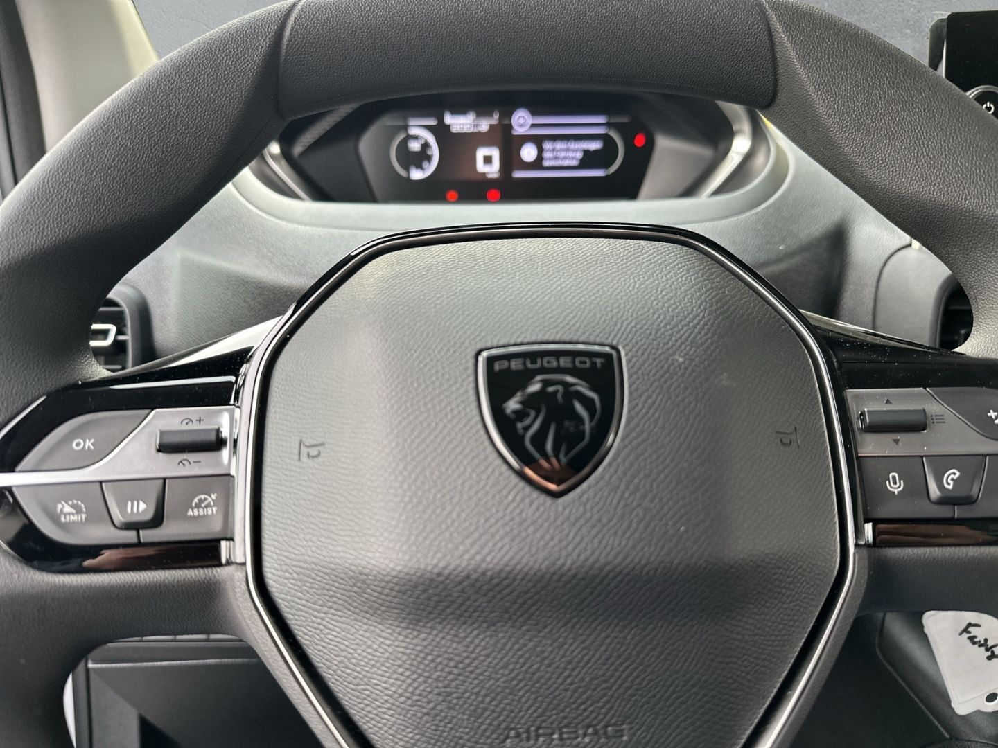Fahrzeugabbildung Peugeot Partner L1H1 100PS  Klima*DAB*PDC Holzboden