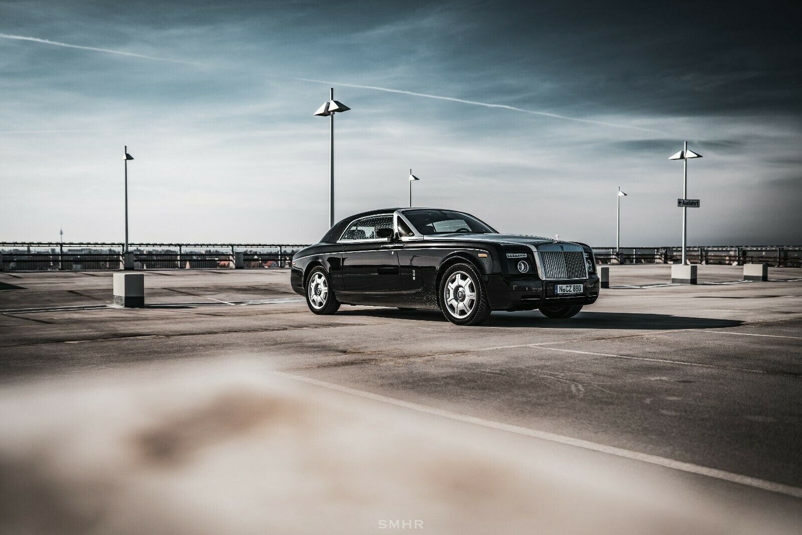 Fahrzeugabbildung Rolls-Royce Phantom Coupé/STERNENHIMMEL/TWO TONE/BESPOKE