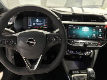 Fotografie 16 des Opel Corsa 1.2 Direct Injection Turbo GS