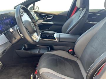 صورة مصغرة 13 لـ 2022 Mercedes-BENZ EQE