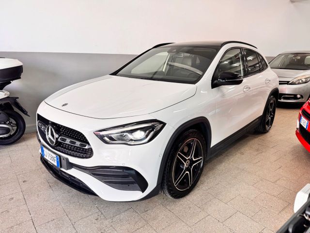 MERCEDES-BENZ Mercedes GLA 200d Premium AMG TETTO - 2022
