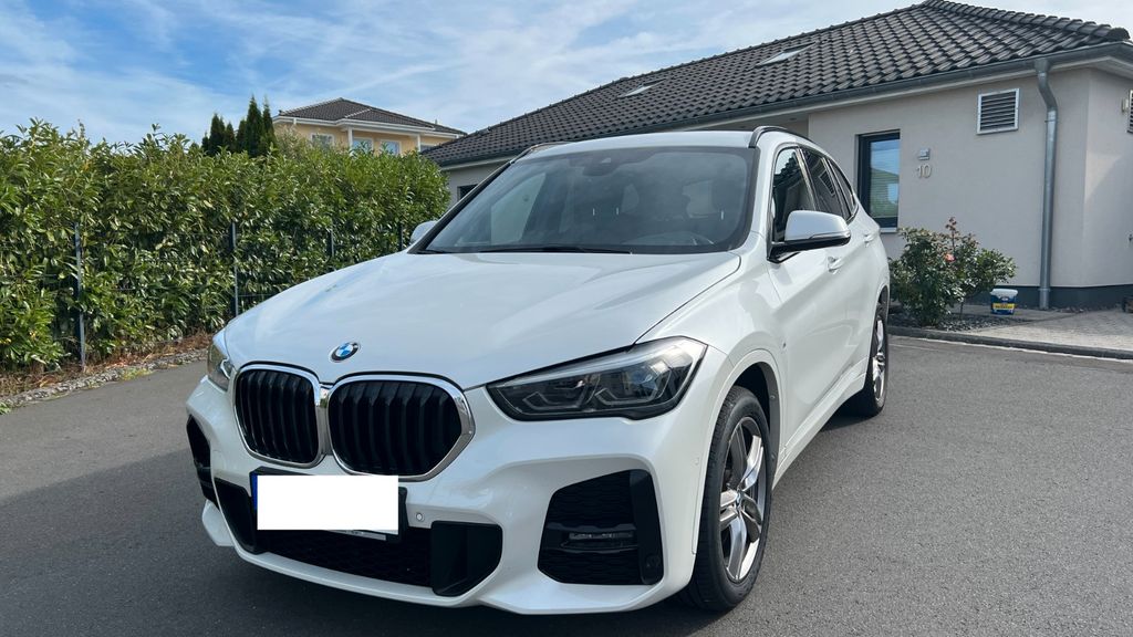 Image of BMW X1