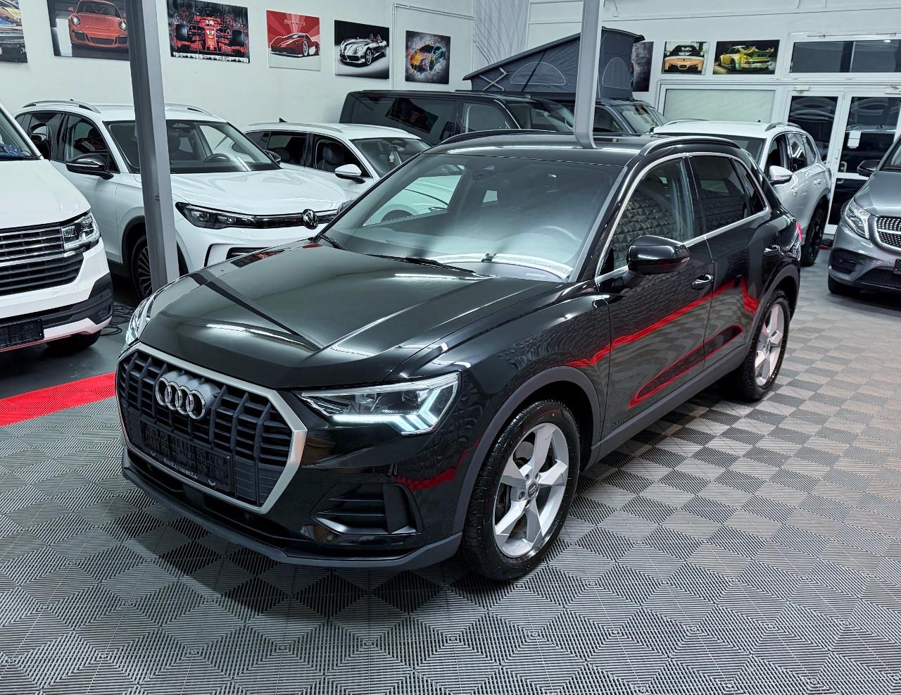 Audi Q3 40 2.0 TFSI S tronic quattro, LED, MMI,Cam