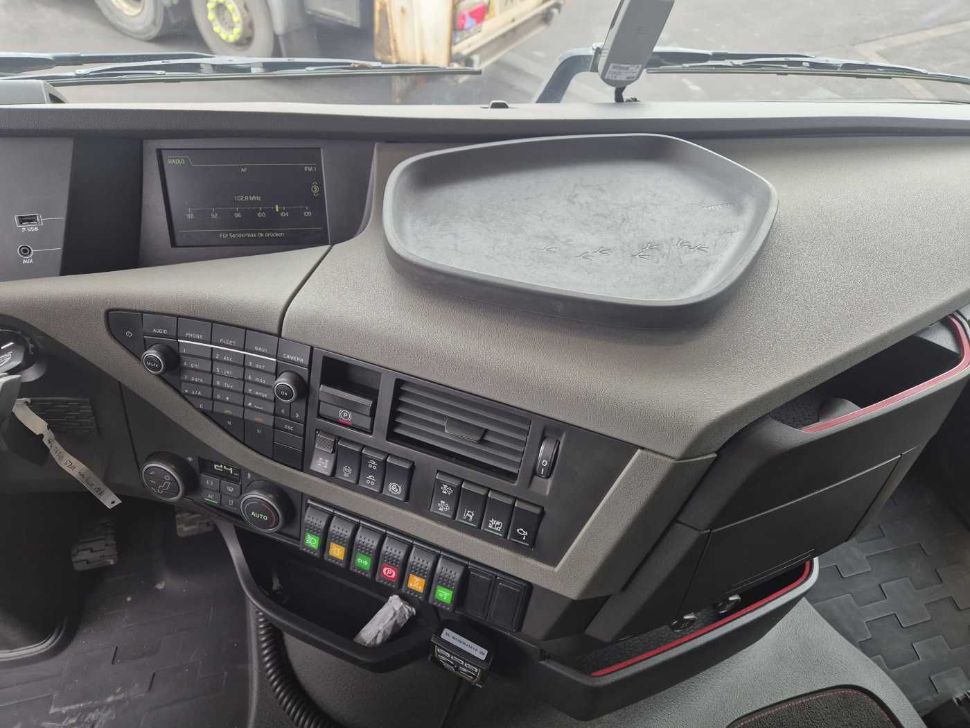 Fahrzeugabbildung Volvo FH 540 6x4 Palfinger S260Z96 Doll Teleskop-Langh