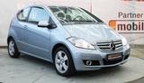 Mercedes-Benz A200 Automatik|2.Hand|73Tkm|Xenon|Scheckheft|PDC - Mercedes-Benz A 200 mit 3 Türen