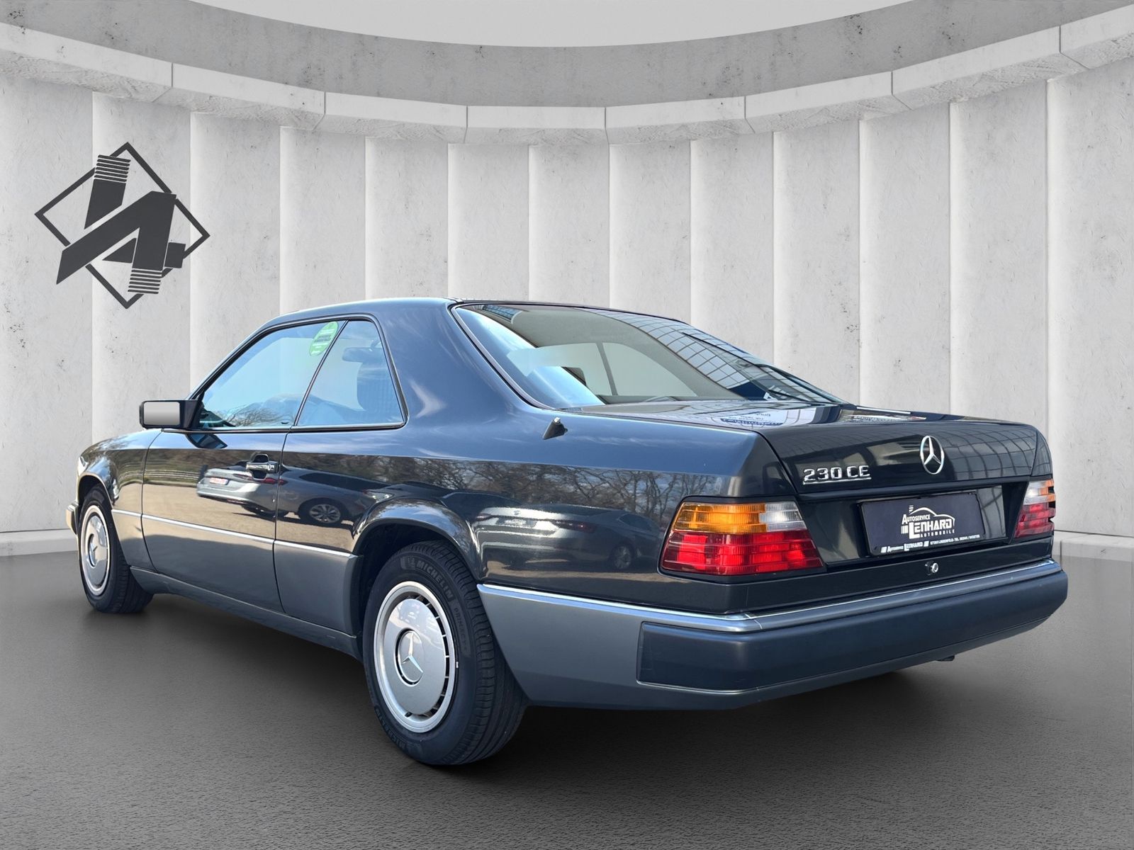 Fahrzeugabbildung Mercedes-Benz E 230 CE*W124C*1 Hand*128tkm* Guter Zustand*