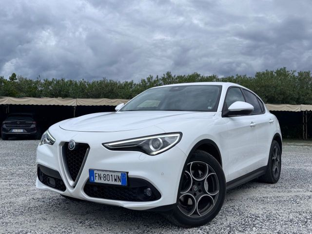 Alfa Romeo Stelvio 2.2 Turbodiesel 180 CV AT8 RW