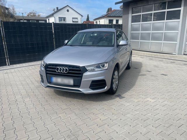 AUDI Audi Q3 Klima Navi AHK usw. 