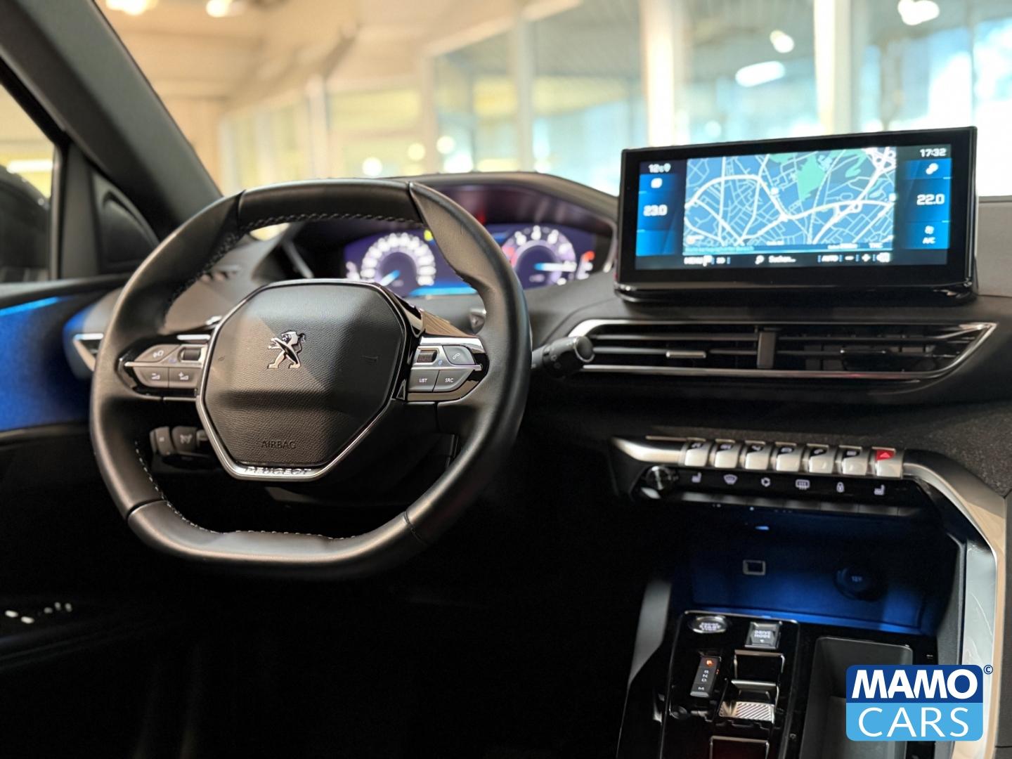 Peugeot 3008 Allure Pack  NAVI/SHZ/BLIS/CAM
