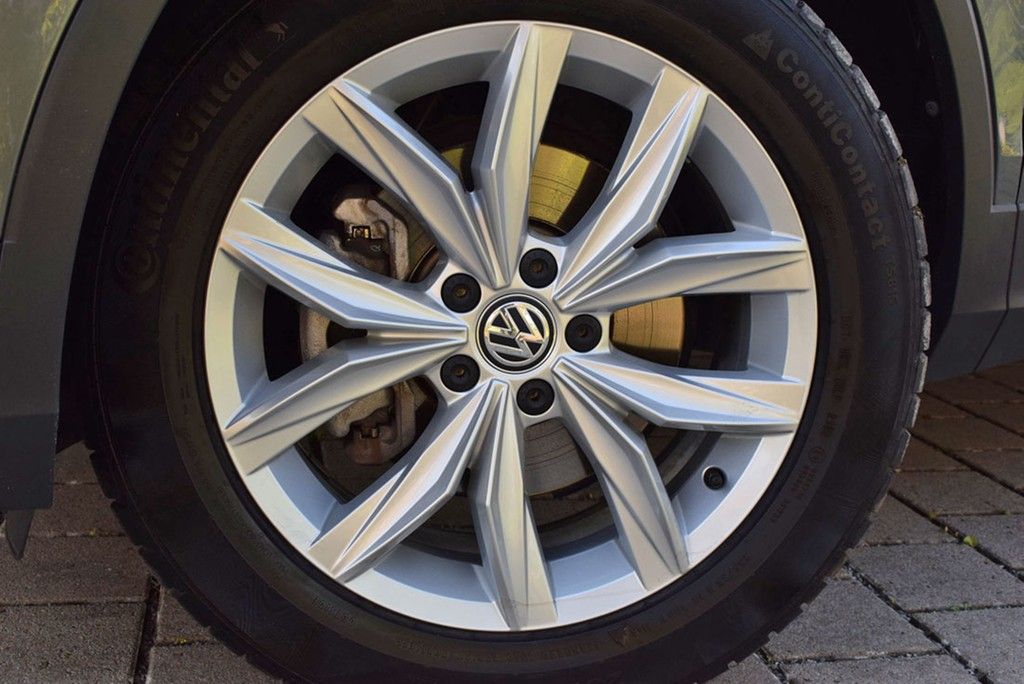 Fahrzeugabbildung Volkswagen Tiguan Allspace TDI 2.0 4M/DSG *Highline*7-Sitze
