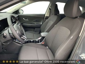 Hyundai KONA - 7