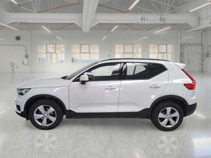 Volvo XC40 1.5 t2 129 cv Business Automatico imagem 3
