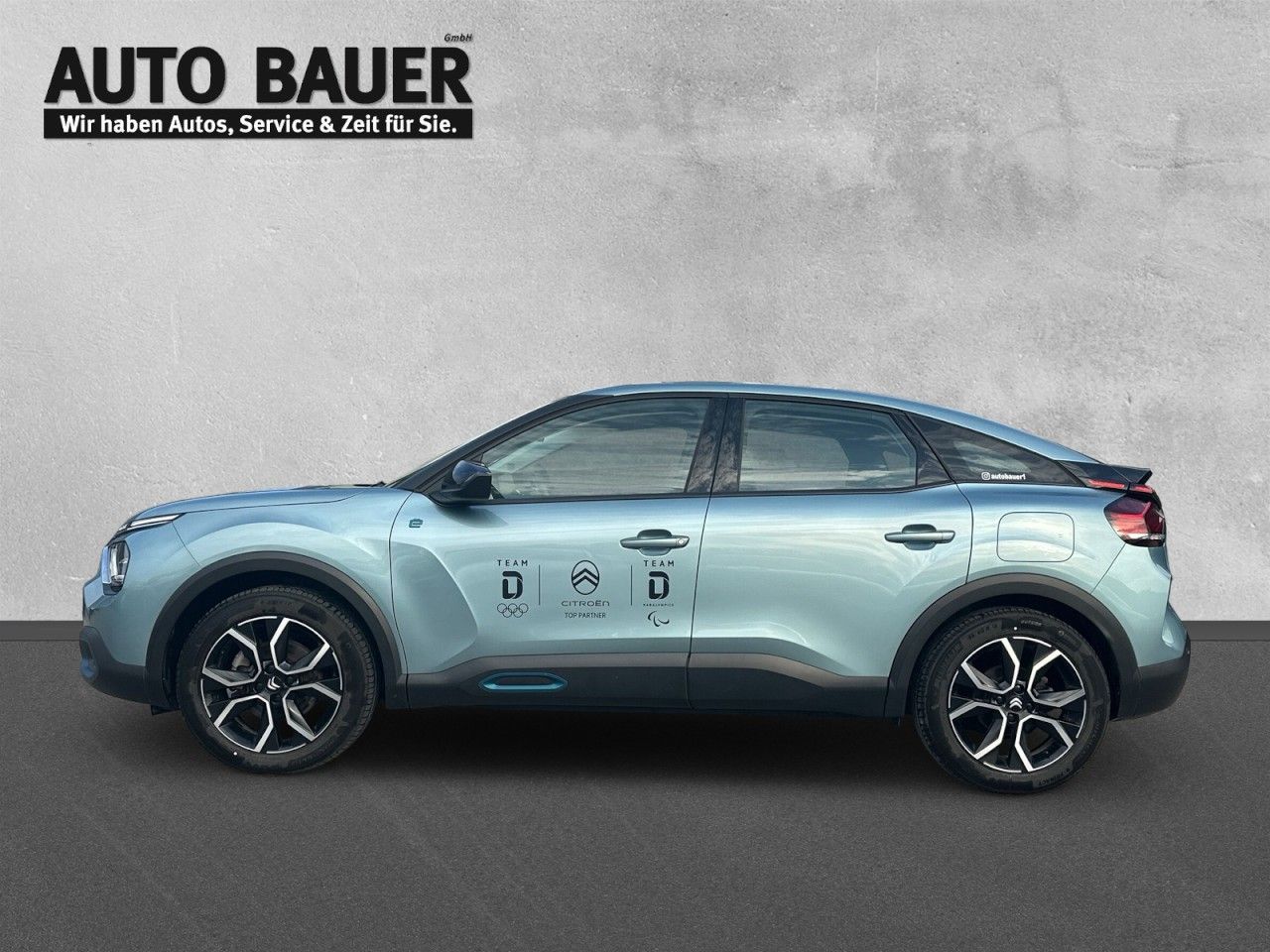 Fahrzeugabbildung Citroën ë-C4 136 Feel Pack - mit KI generiert/bearbeitet