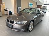 BMW 320 Baureihe 3 Cabrio 320i - BMW 320 aus 2009: Cabrio