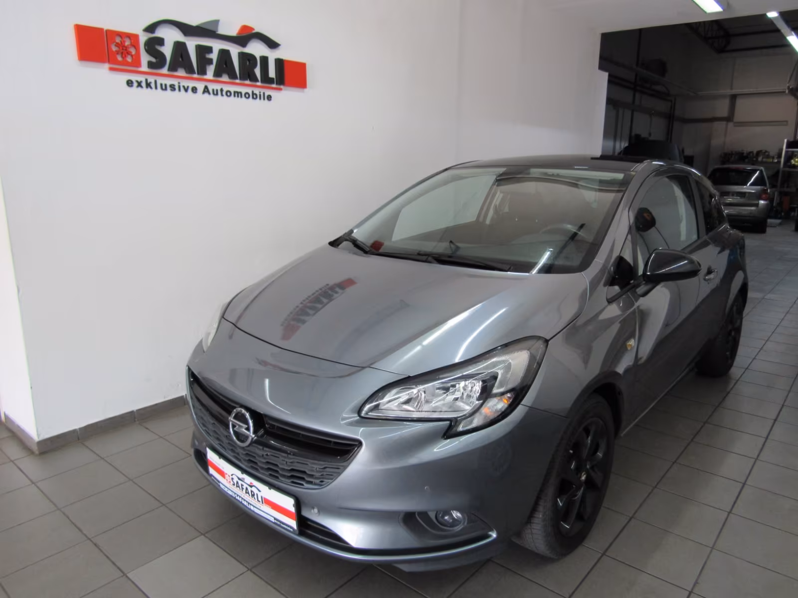 Opel Corsa E Color Edition 2.Hd Klima Carplay SHZ PDC