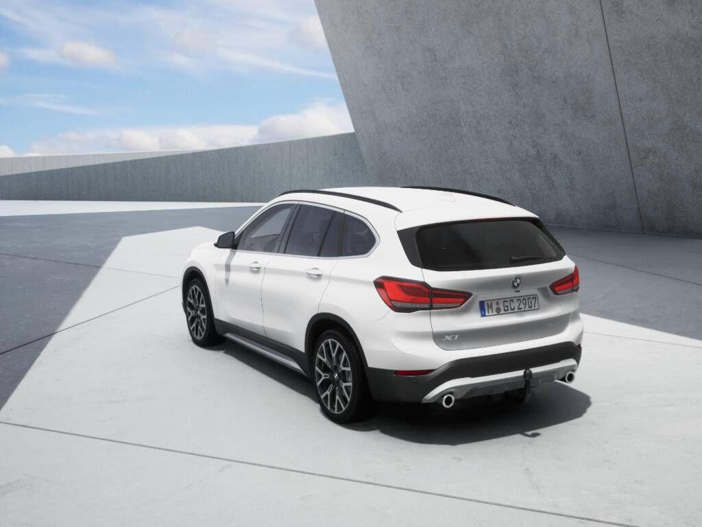 BMW X1 xDrive20d xLine ACC LED SpurAss AHK HUD RFK