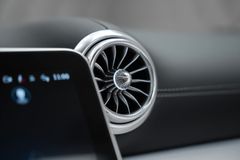 SL 680 Maybach Monogram Series WHITE/WHITE