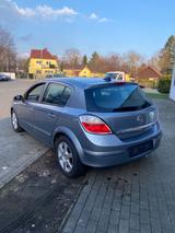 Opel Astra H Lim. Edition - Opel Astra bis 5.000 Euro