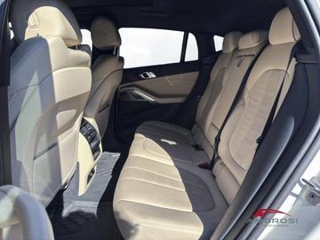 BMW X6 - 12