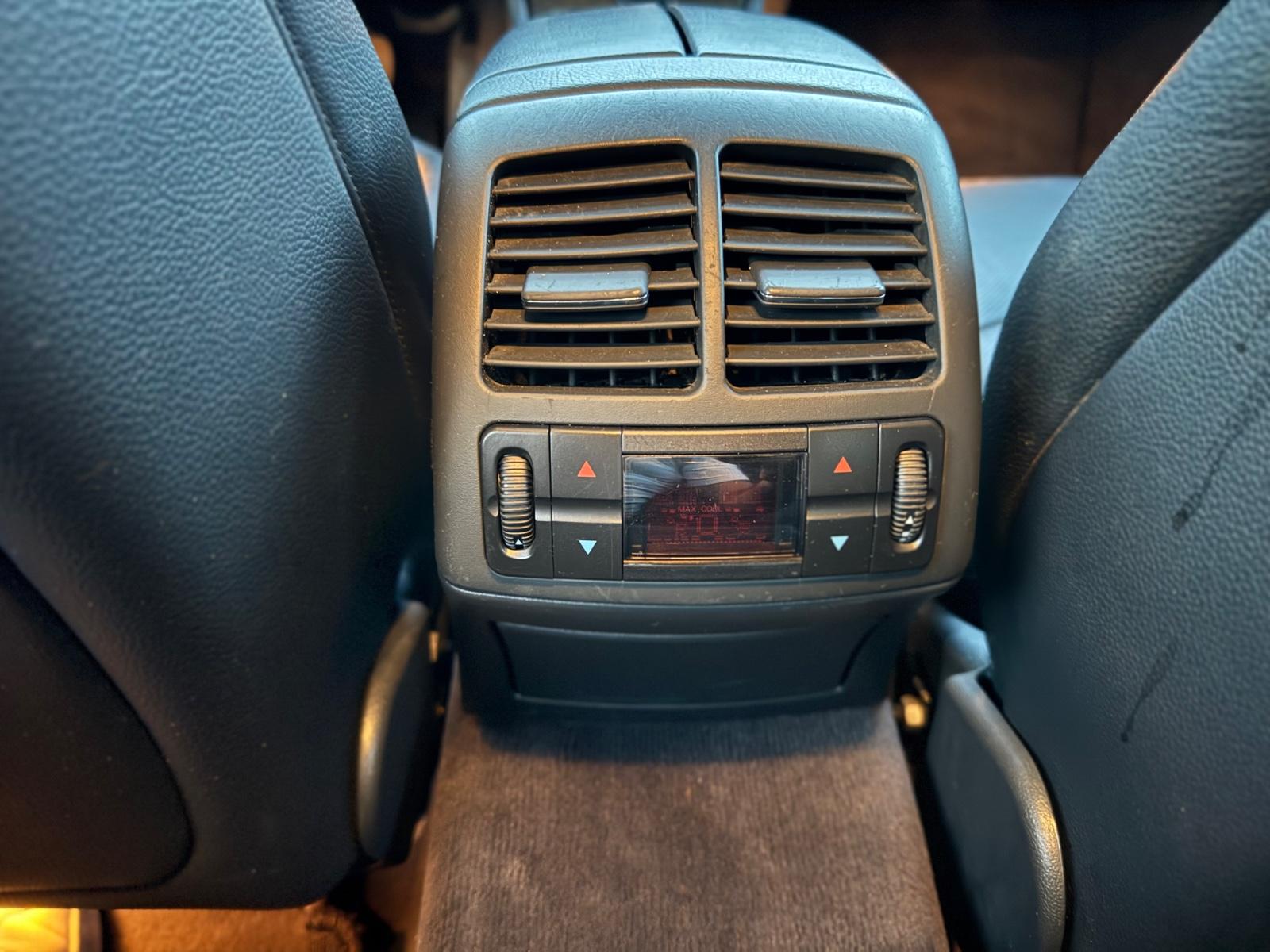 Mercedes-Benz E350 2005 — photo 18