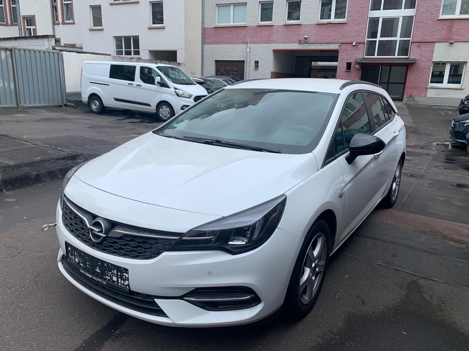 Opel Astra K 1,5 CDTI MOTORSCHADEN Sports Tourer