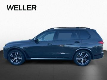 BMW X7 - 11
