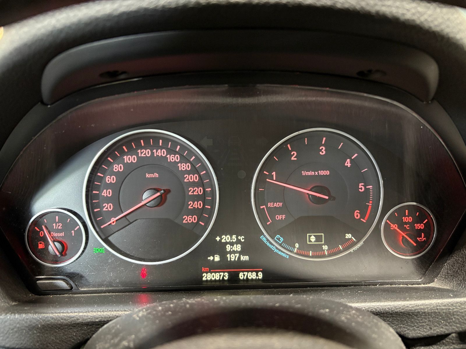 Fahrzeugabbildung BMW 325 Baureihe 3 Touring 325 d/NAVI/PDC/SHZ/KLIMA/