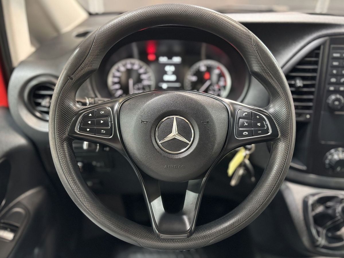 Fahrzeugabbildung Mercedes-Benz Vito 116 CDI lang Sortimo#Navi#Klima#Temp.