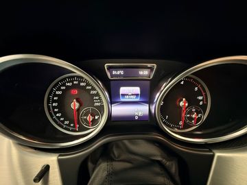 Mercedes GLE 300 - 12