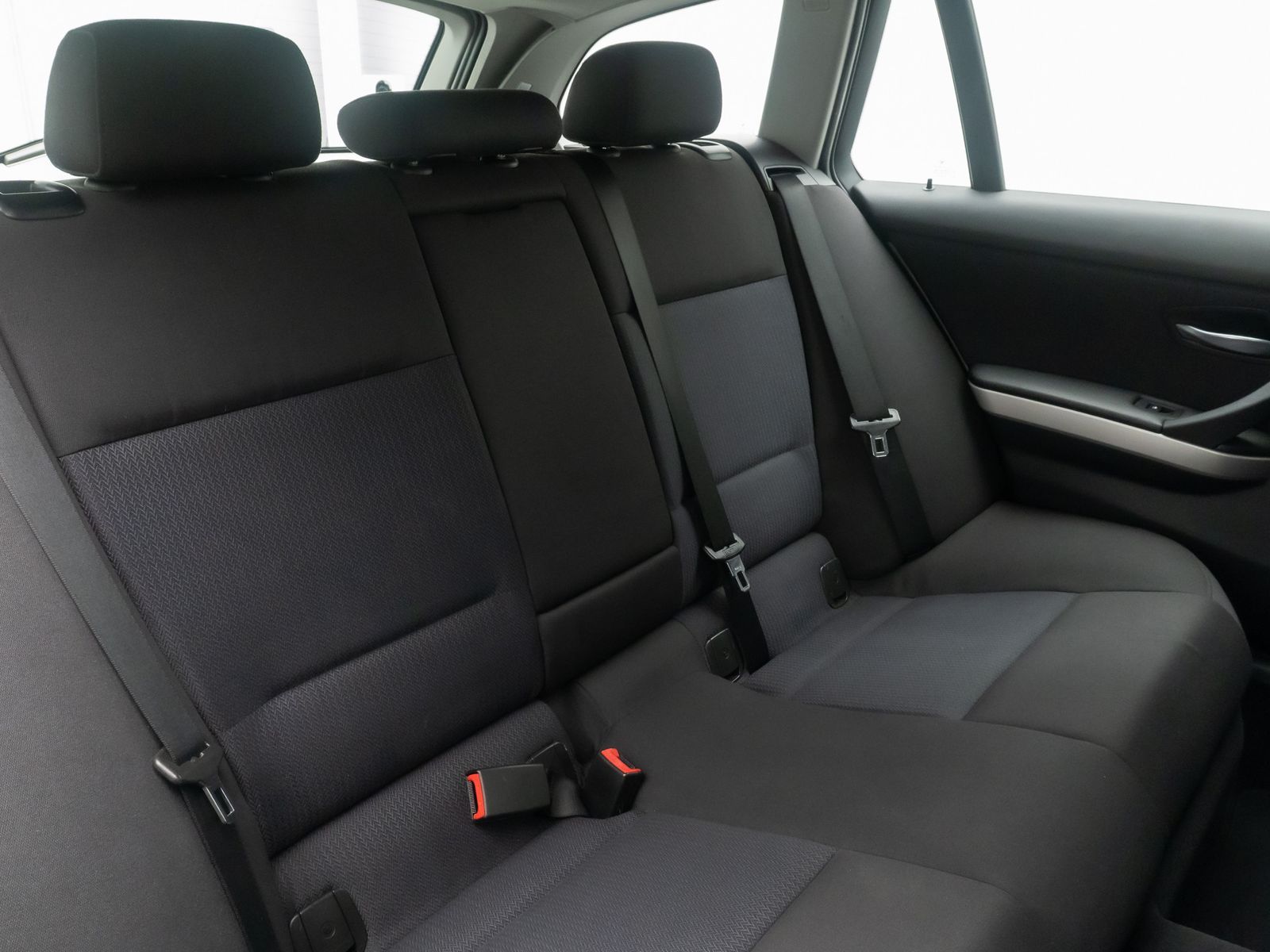 Fahrzeugabbildung BMW 320d Tempomat Xenon PDC NaviBusiness Standhzng