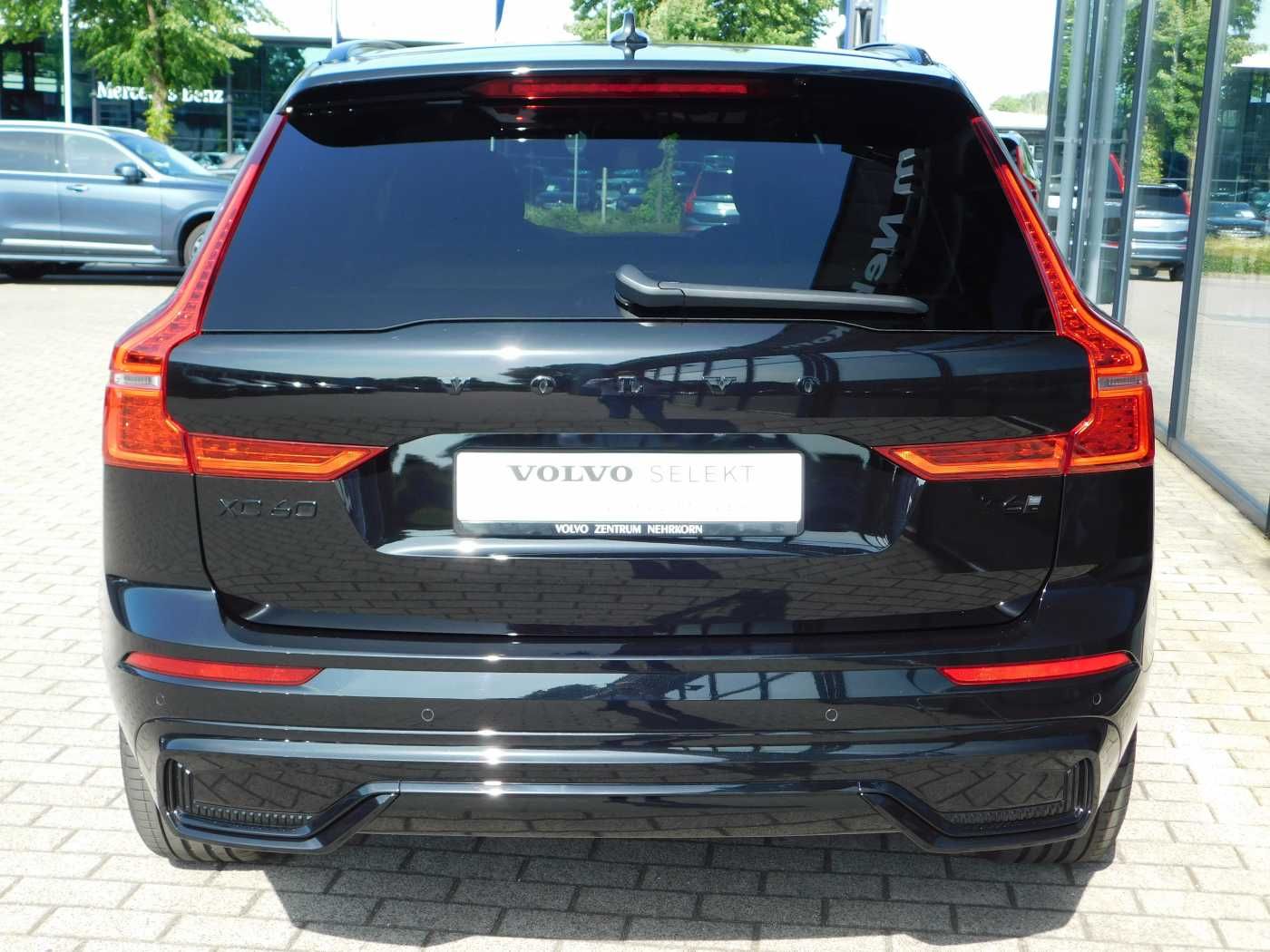 Fahrzeugabbildung Volvo XC60 T6 AWD Plus Black Edition '21'-Zoll, ACC, H