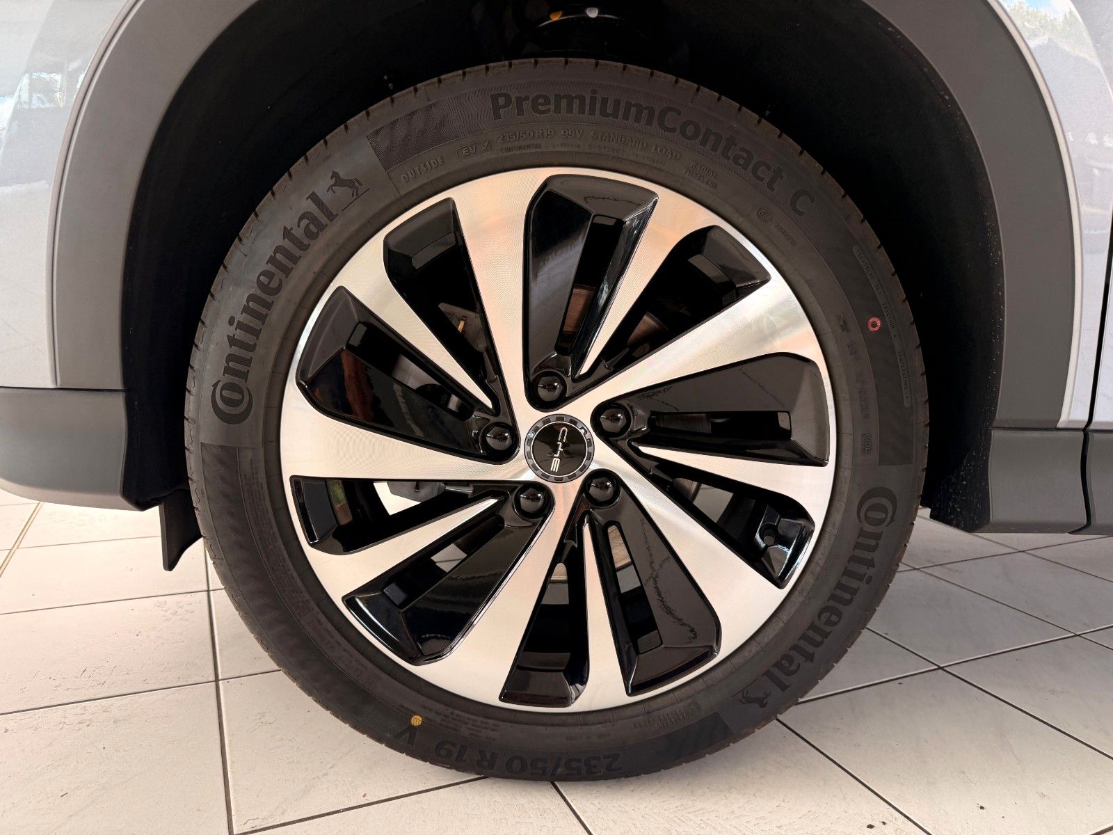 BYD SEAL U